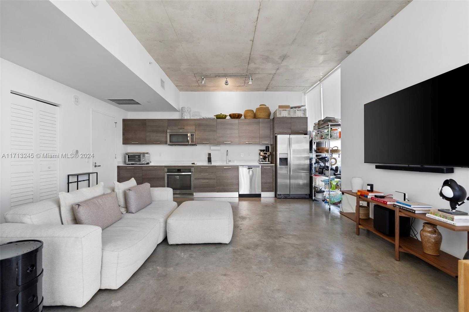 Small Image of 151 SOUTH EAST 1ST ST #3102, Miami Number 8