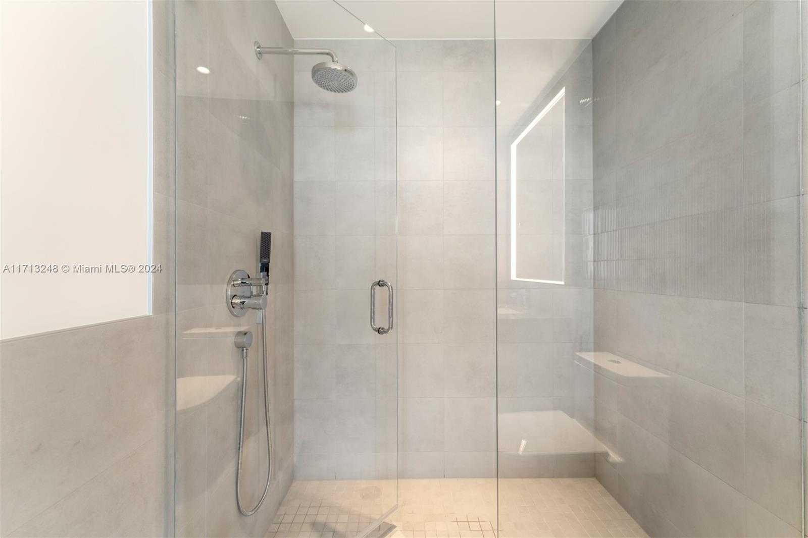 Small Image of 500 ALTON RD #2207, Miami Beach Number 7