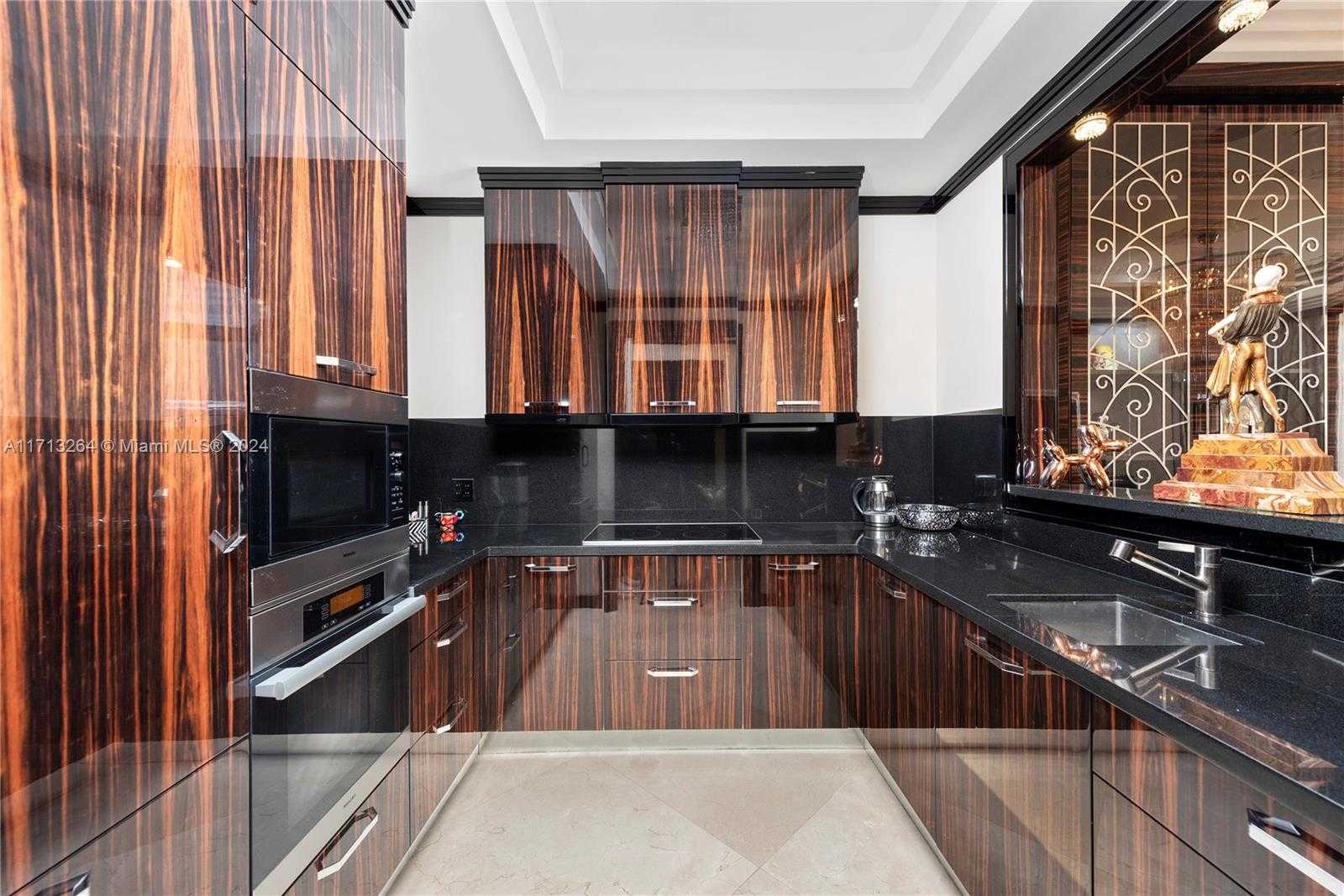 Small Image of 7112 FISHER ISLAND DR #7112, Miami Beach Number 26