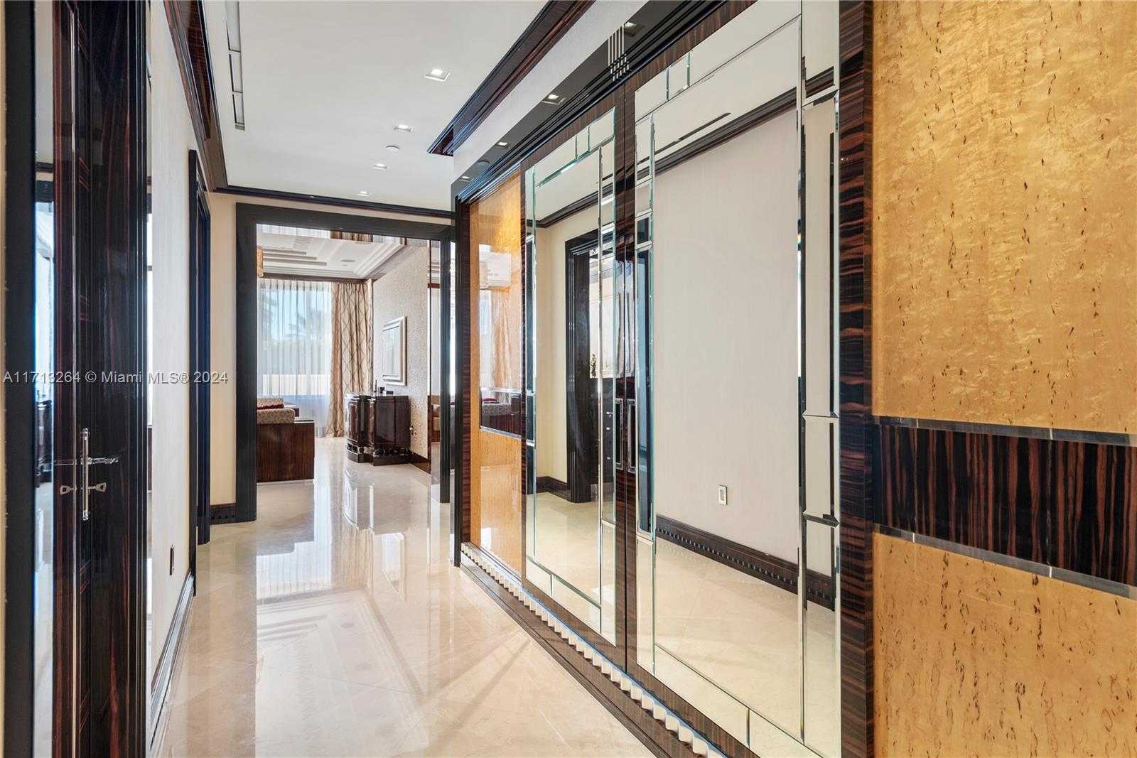 Small Image of 7112 FISHER ISLAND DR #7112, Miami Beach Number 27