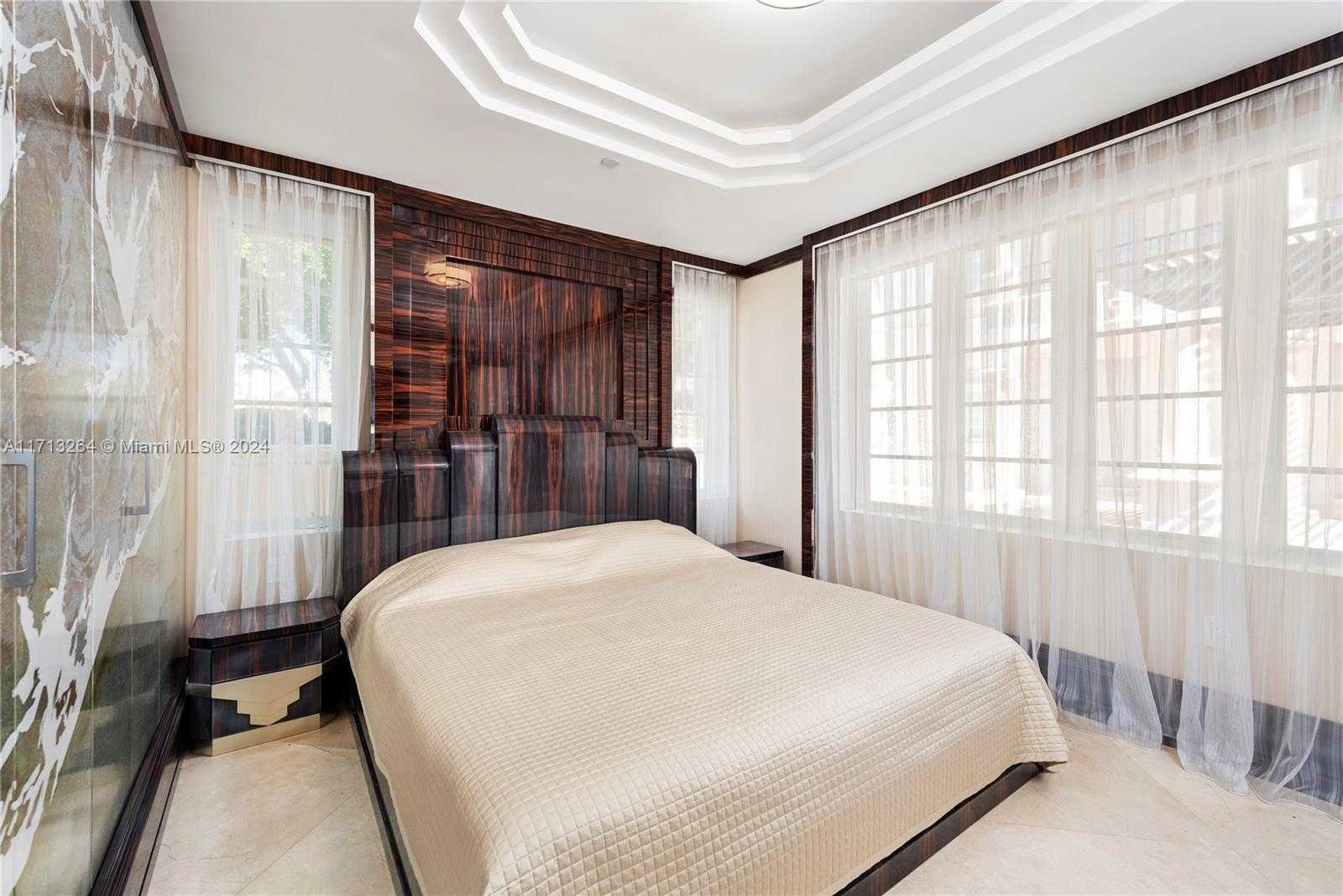 Small Image of 7112 FISHER ISLAND DR #7112, Miami Beach Number 42