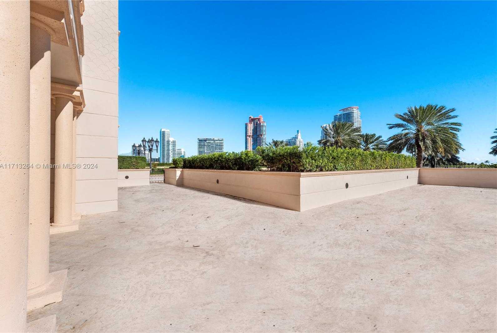 Small Image of 7112 FISHER ISLAND DR #7112, Miami Beach Number 45