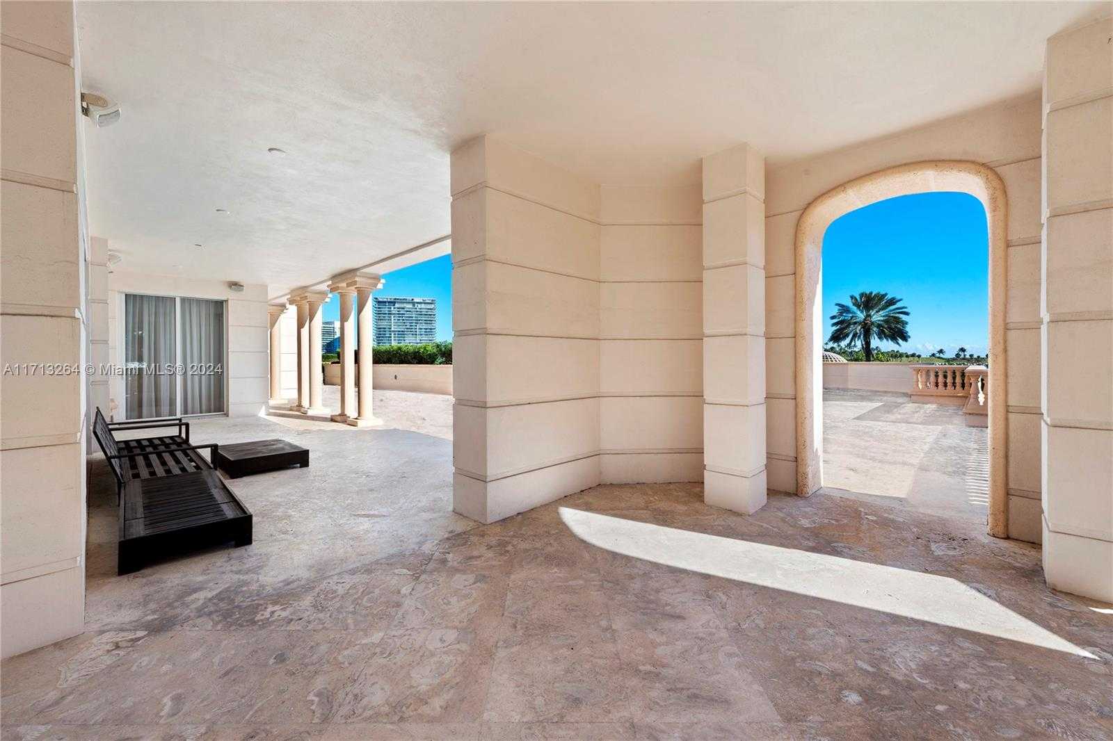 Small Image of 7112 FISHER ISLAND DR #7112, Miami Beach Number 51
