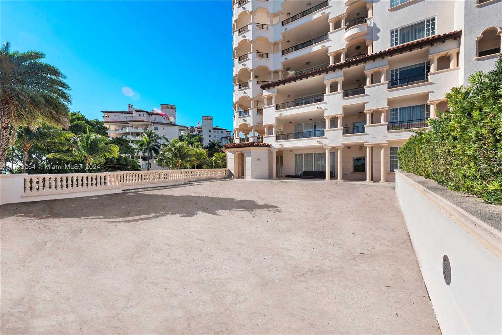 Small Image of 7112 FISHER ISLAND DR #7112, Miami Beach Number 52