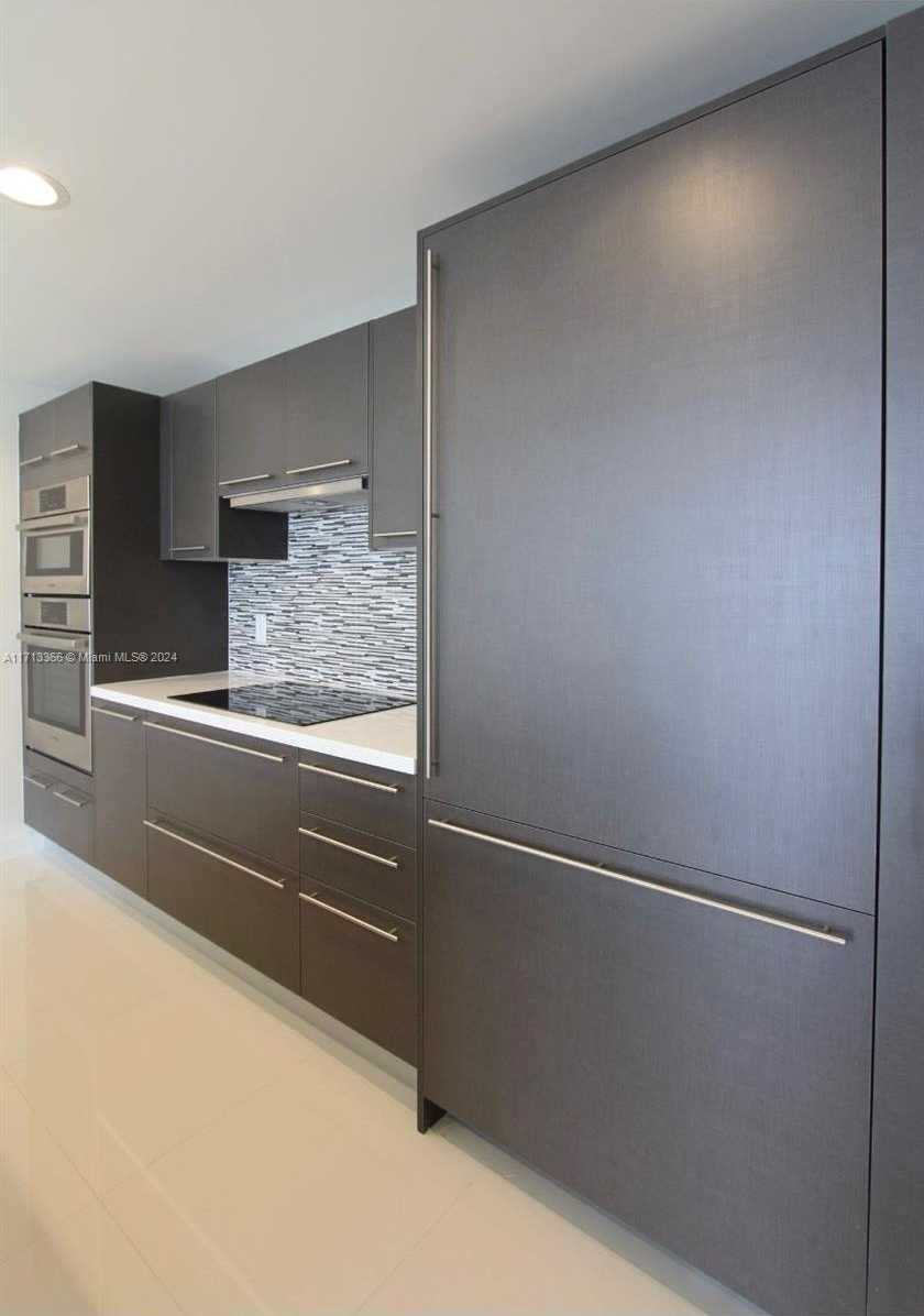 Small Image of 7875 NORTH WEST 107TH AVE #719, Doral Number 4