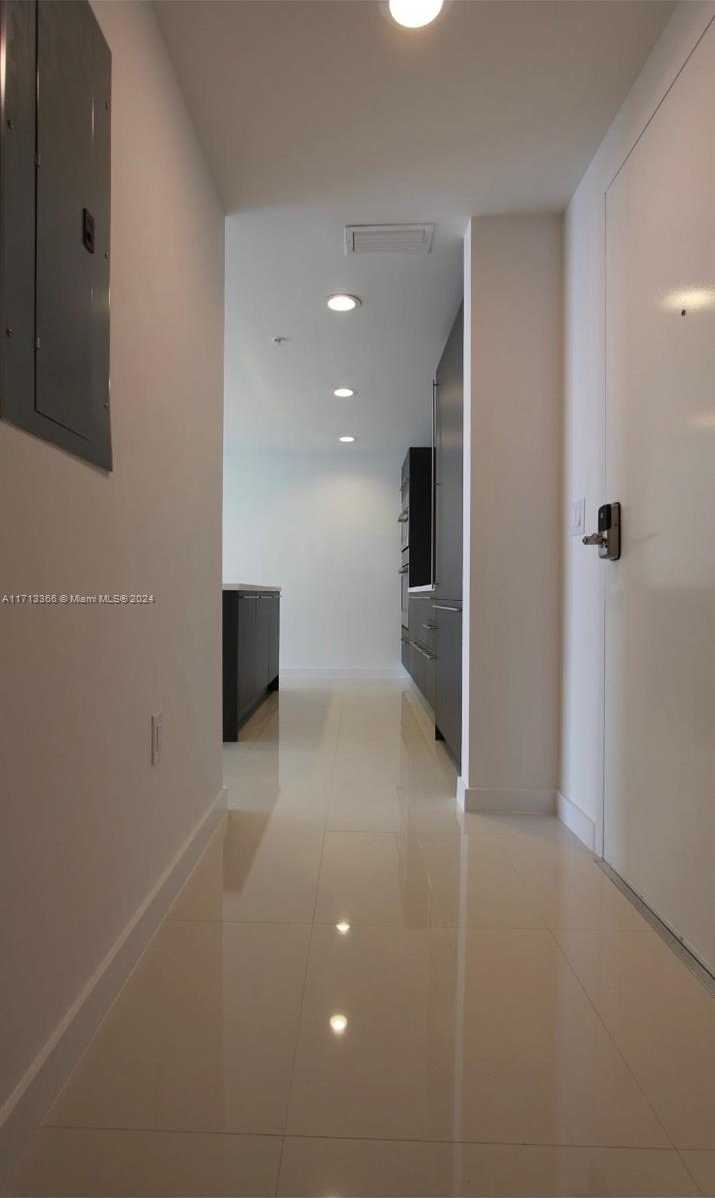 Small Image of 7875 NORTH WEST 107TH AVE #719, Doral Number 9