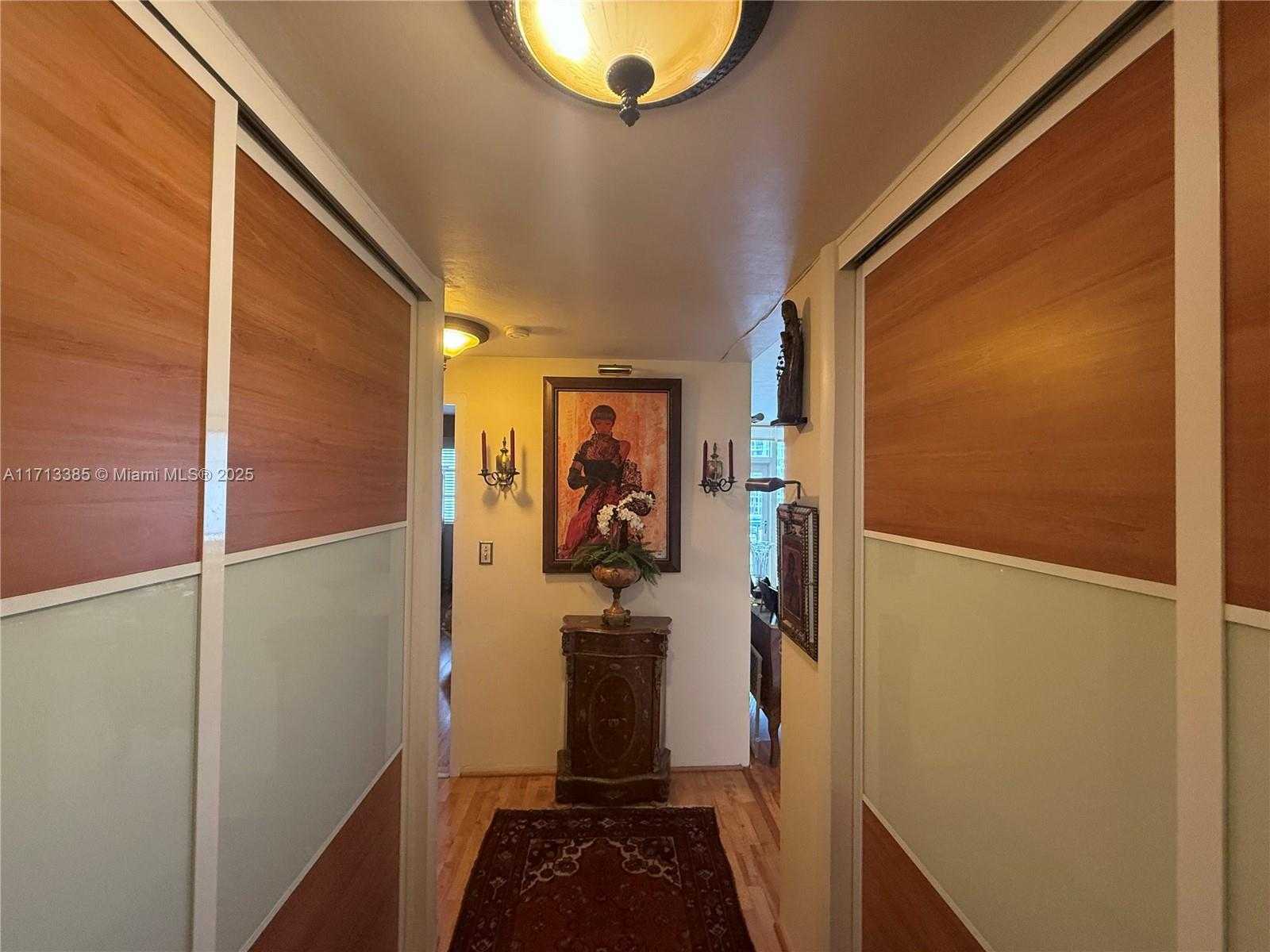 Small Image of 1408 BRICKELL BAY DR #303, Miami Number 20