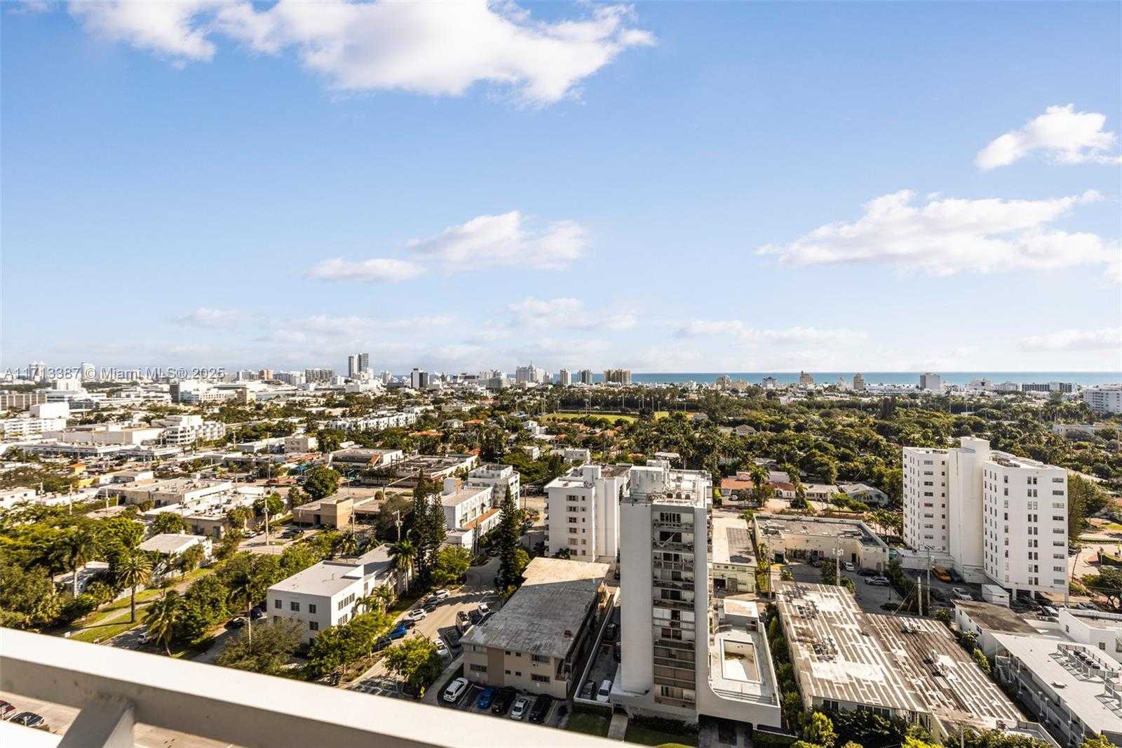 Small Image of 1330 WEST AVE #1813, Miami Beach Number 42