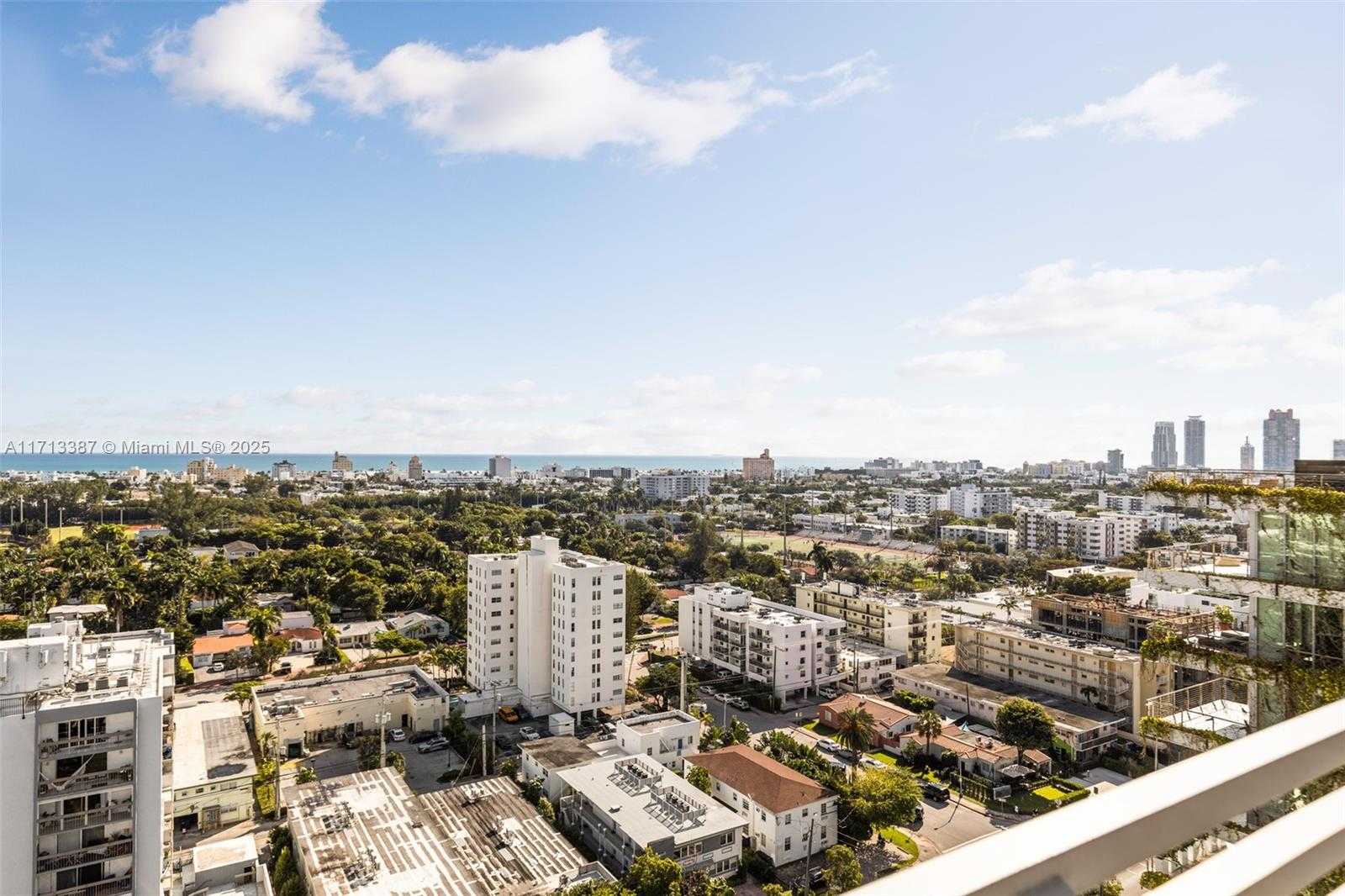 Small Image of 1330 WEST AVE #1813, Miami Beach Number 45