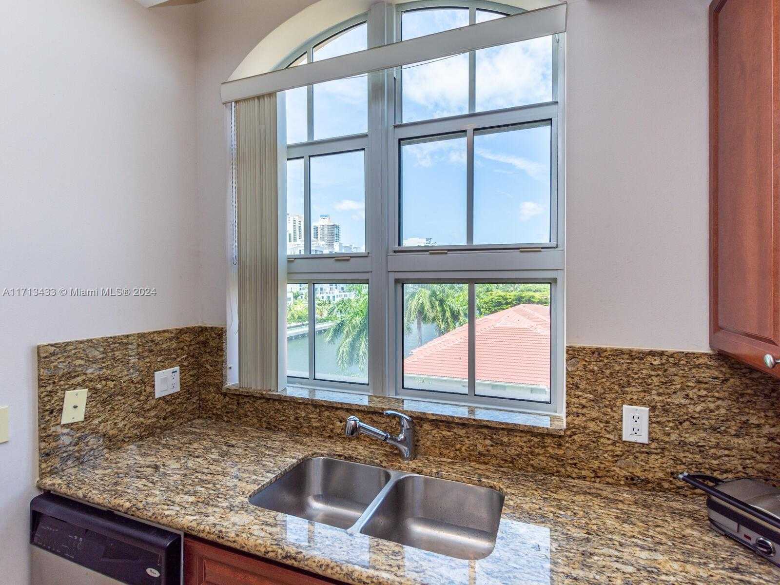 Small Image of 3001 NORTH EAST 185TH ST #517, Aventura Number 22