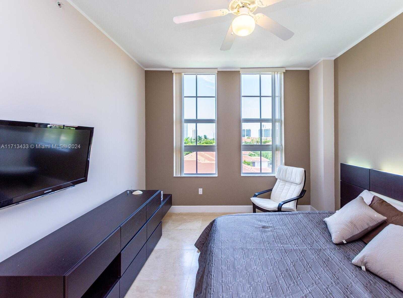 Small Image of 3001 NORTH EAST 185TH ST #517, Aventura Number 26