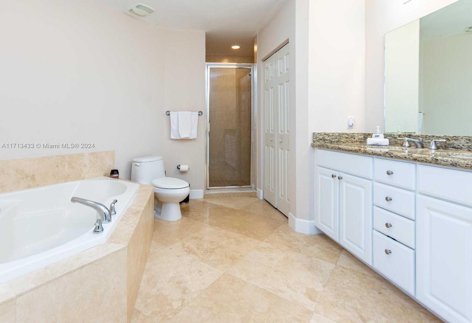 Small Image of 3001 NORTH EAST 185TH ST #517, Aventura Number 28