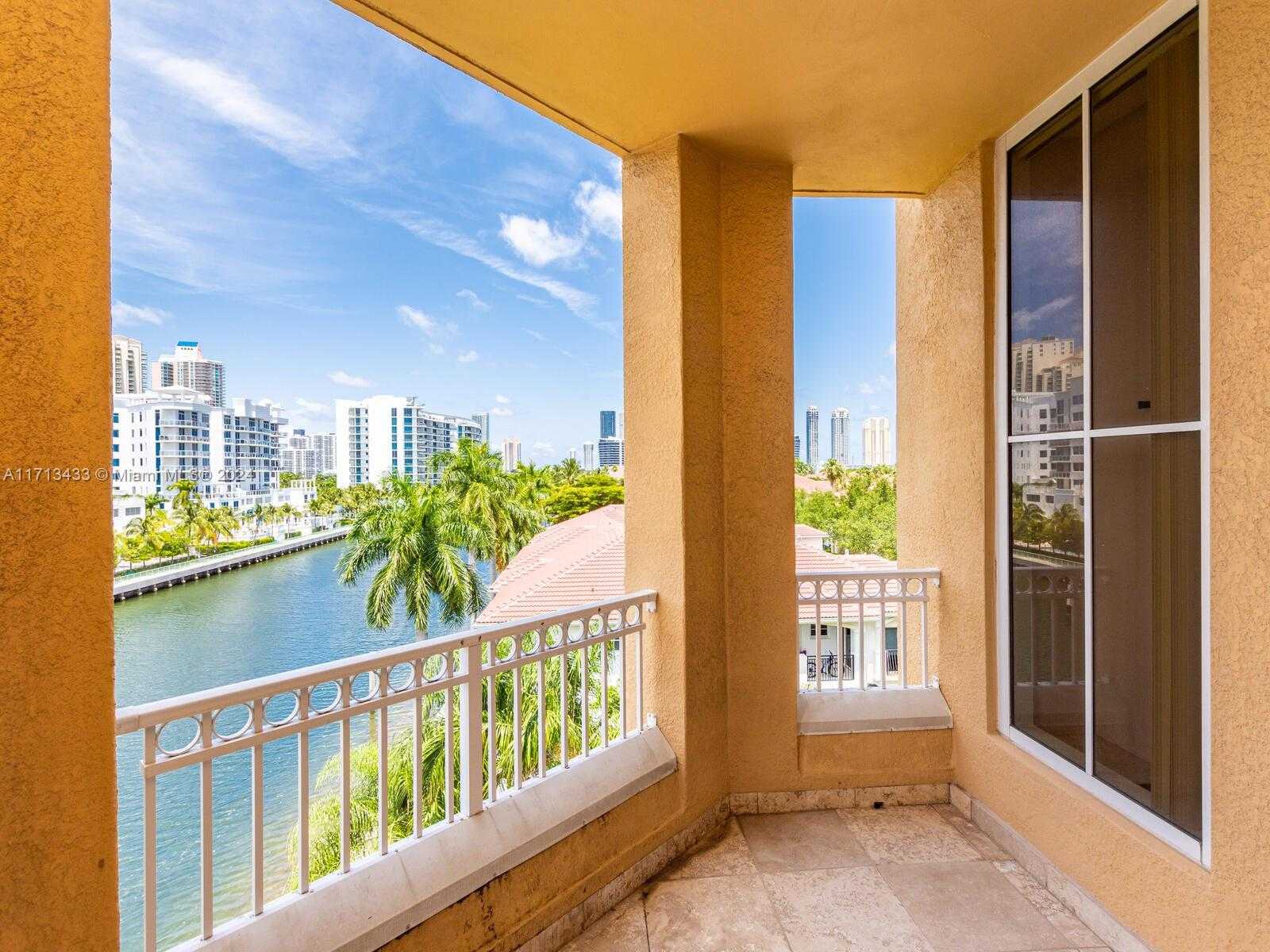 Small Image of 3001 NORTH EAST 185TH ST #517, Aventura Number 45
