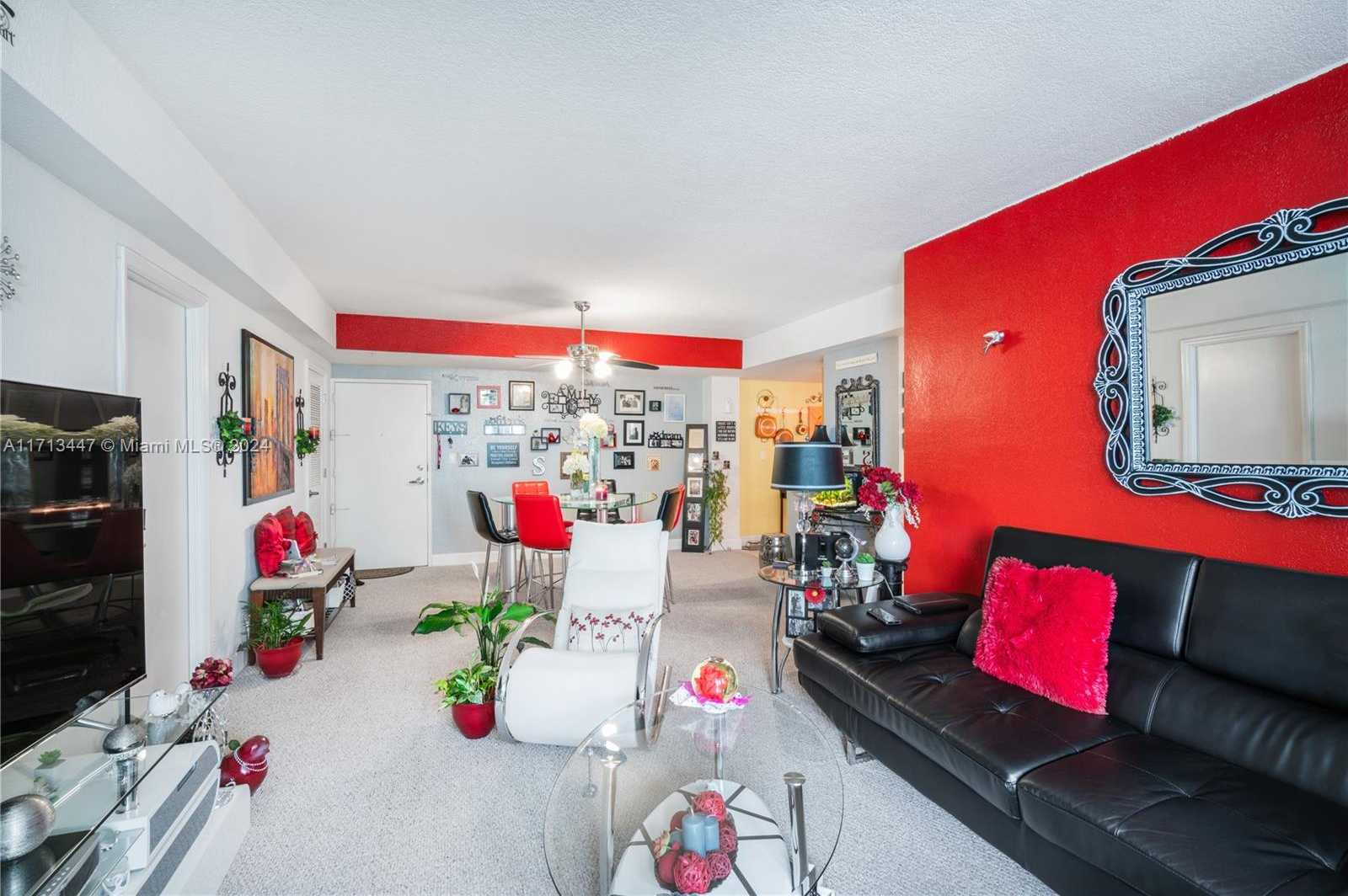 Small Image of 7501 EAST TREASURE DR #1K, North Bay Village Number 5