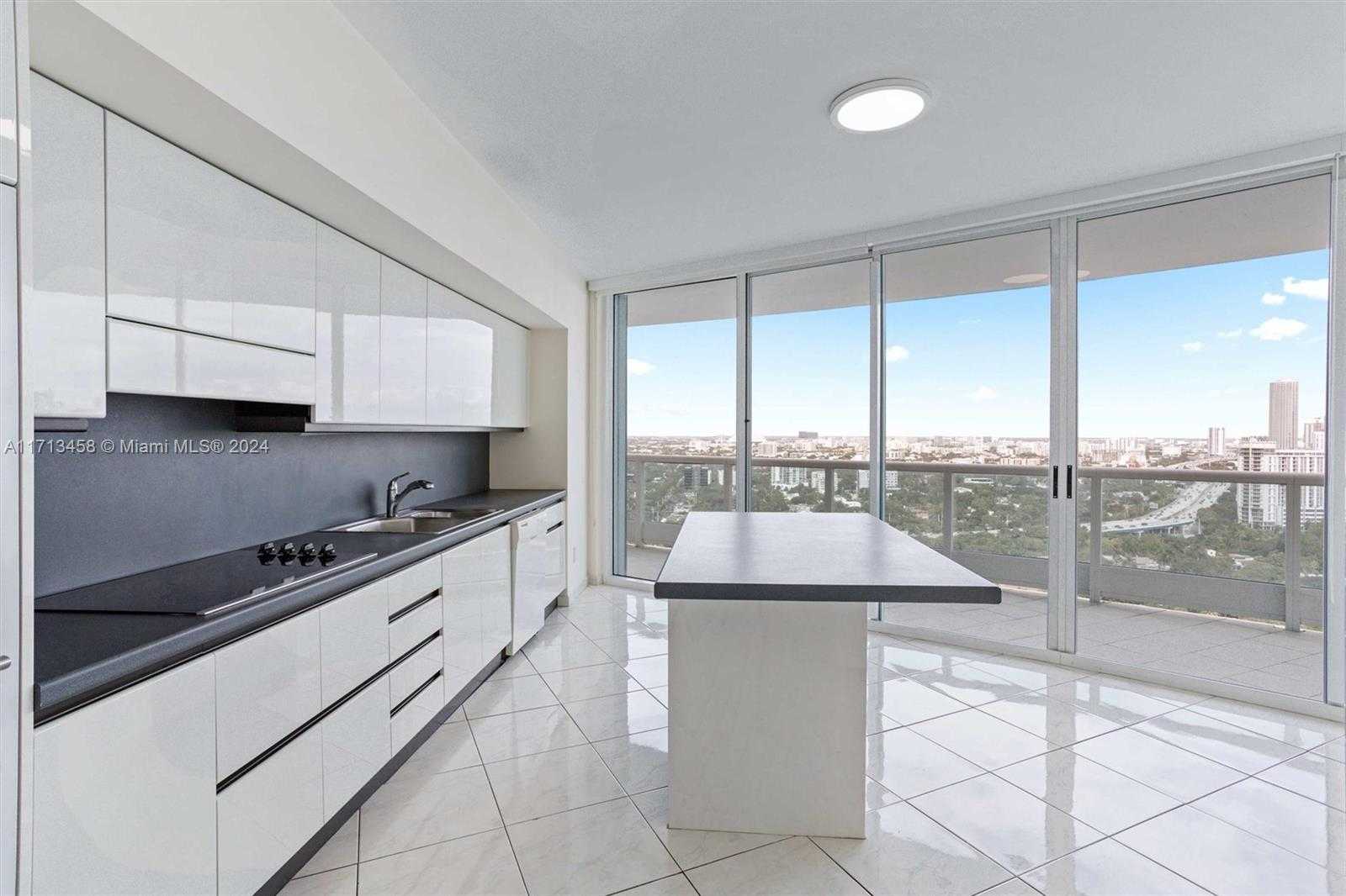 Small Image of 2127 BRICKELL AVE #2804, Miami Number 13