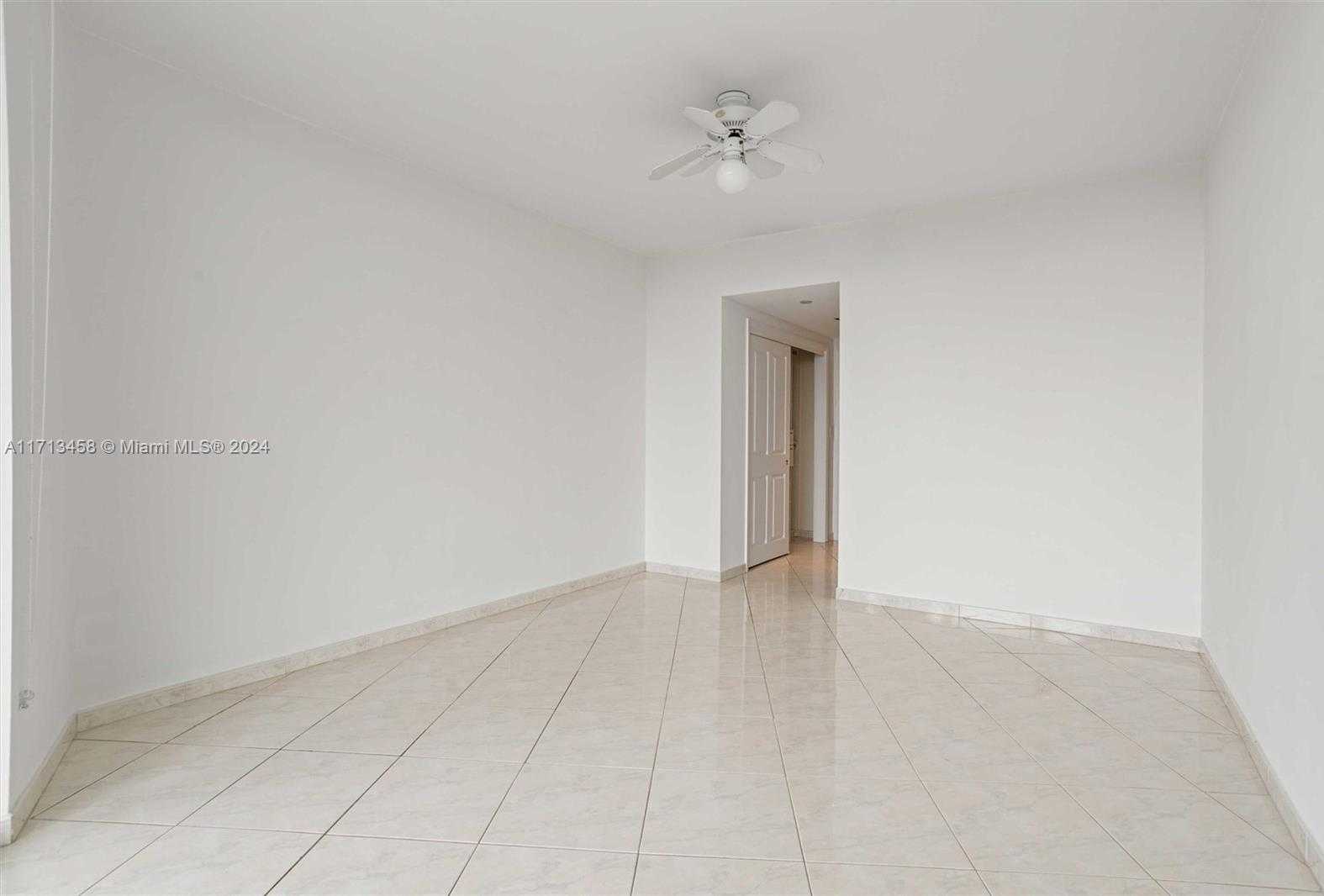 Small Image of 2127 BRICKELL AVE #2804, Miami Number 28