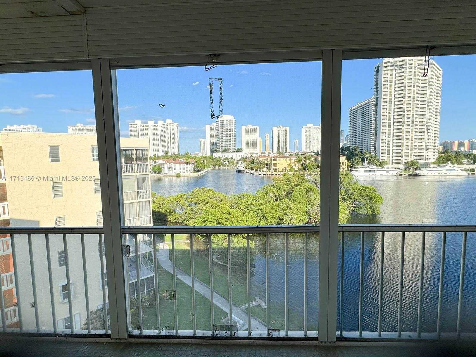 Small Image of 2930 POINT EAST DR #E601, Aventura Number 13