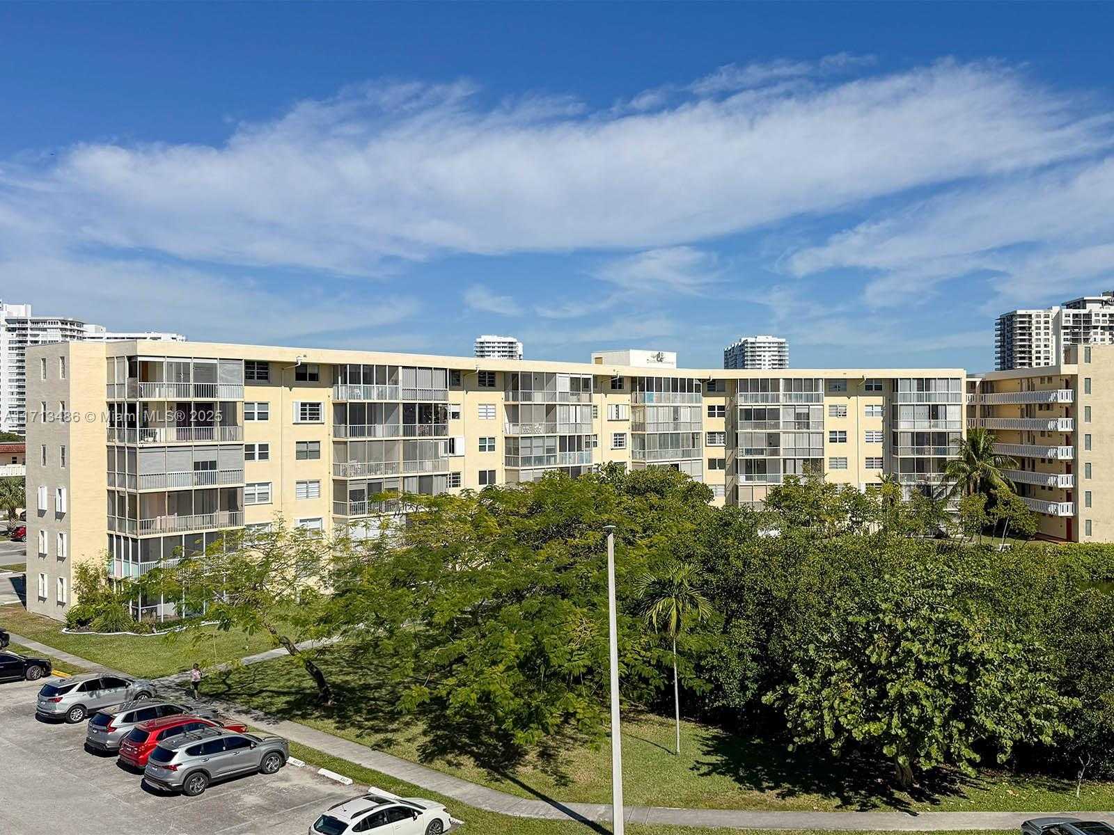 Small Image of 2930 POINT EAST DR #E601, Aventura Number 22