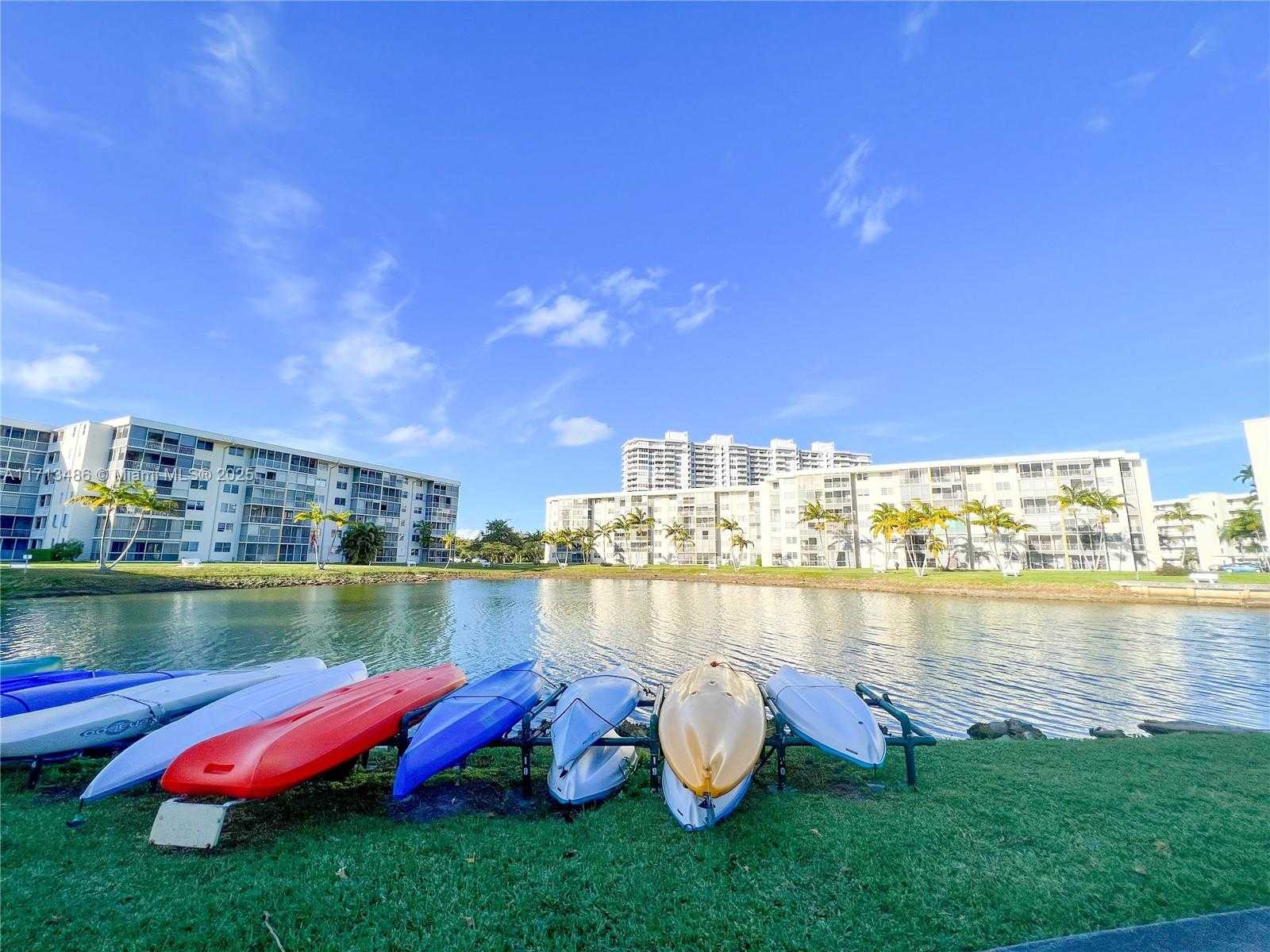Small Image of 2930 POINT EAST DR #E601, Aventura Number 24