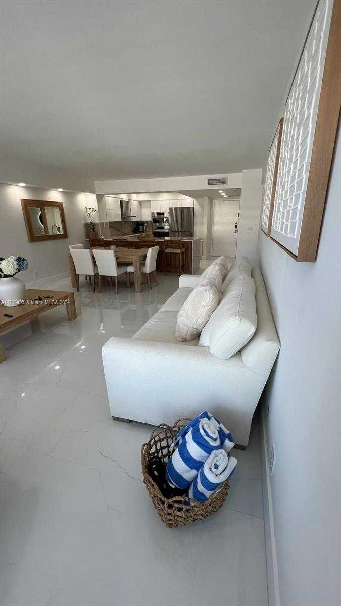 Small Image of 3900 GALT OCEAN DR #1614, Fort Lauderdale Number 7