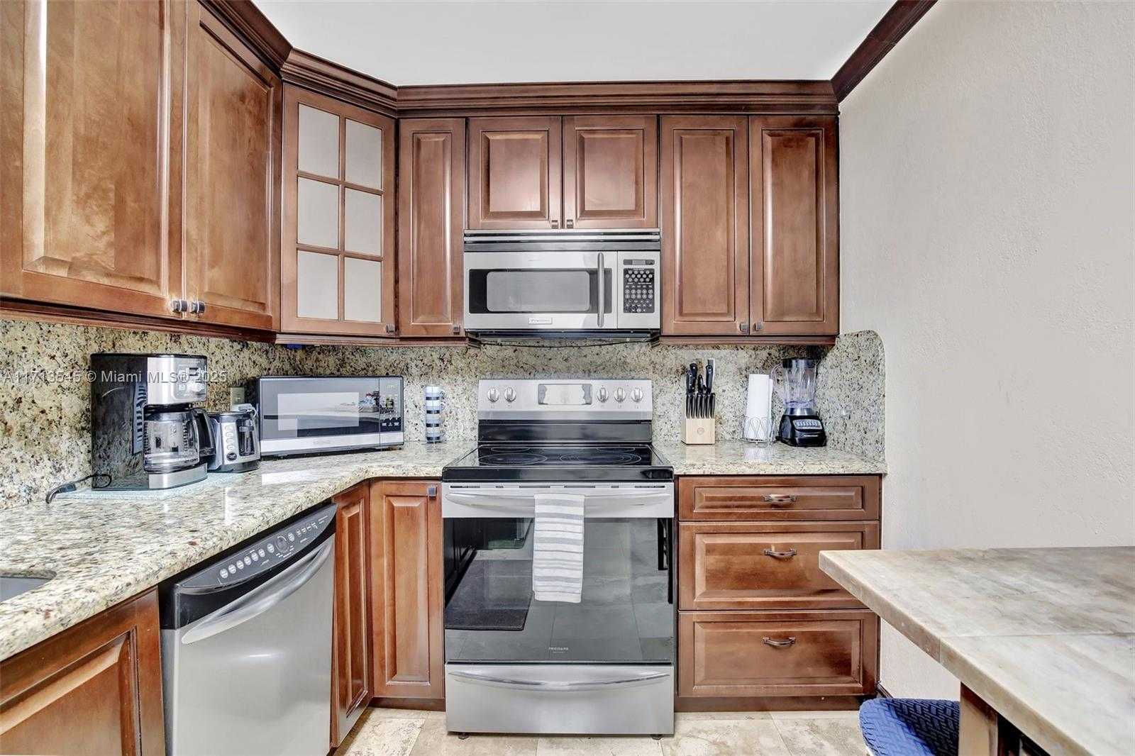 Small Image of 3801 SOUTH OCEAN DR #6Z, Hollywood Number 16