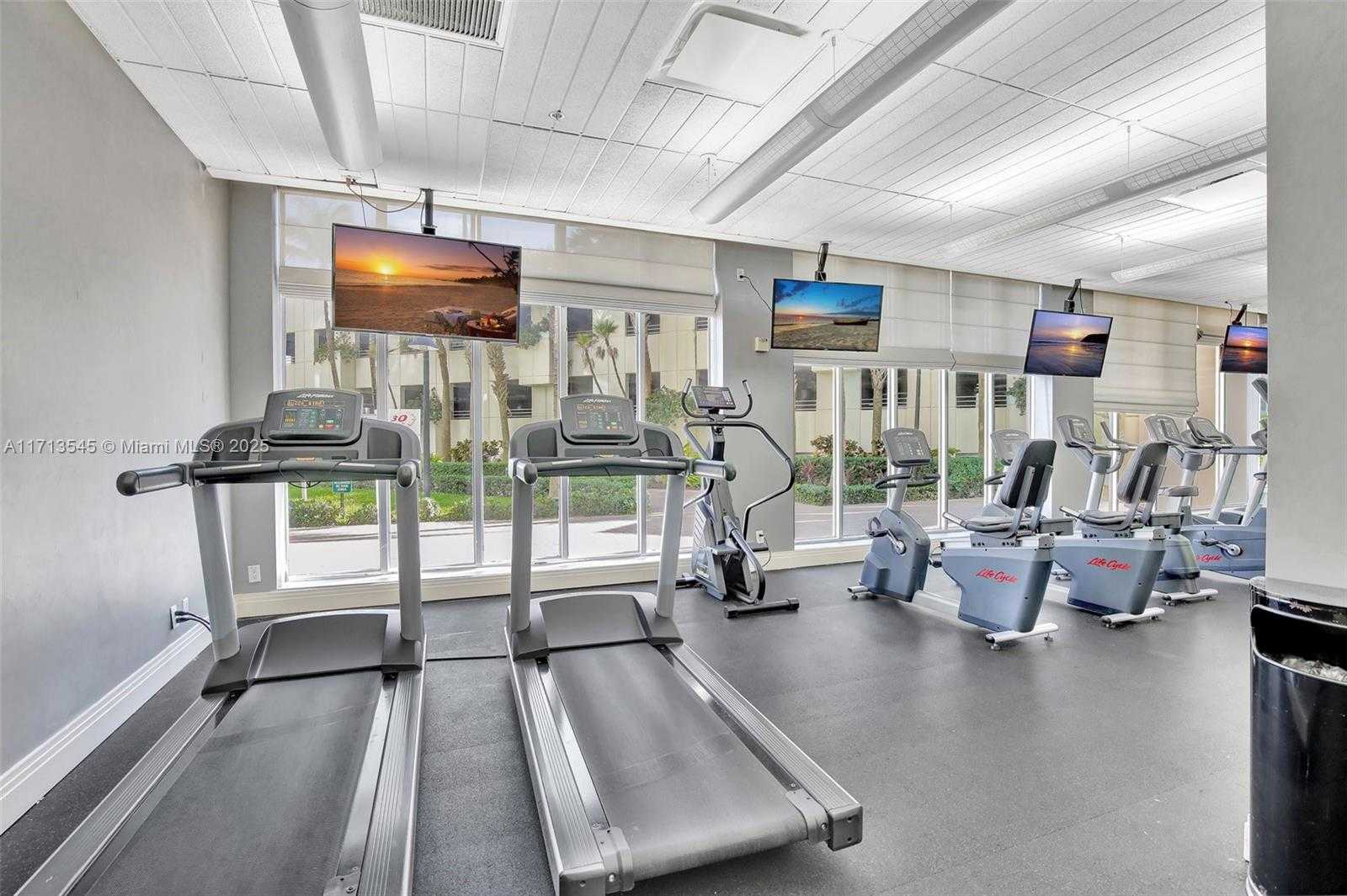 Small Image of 3801 SOUTH OCEAN DR #6Z, Hollywood Number 43