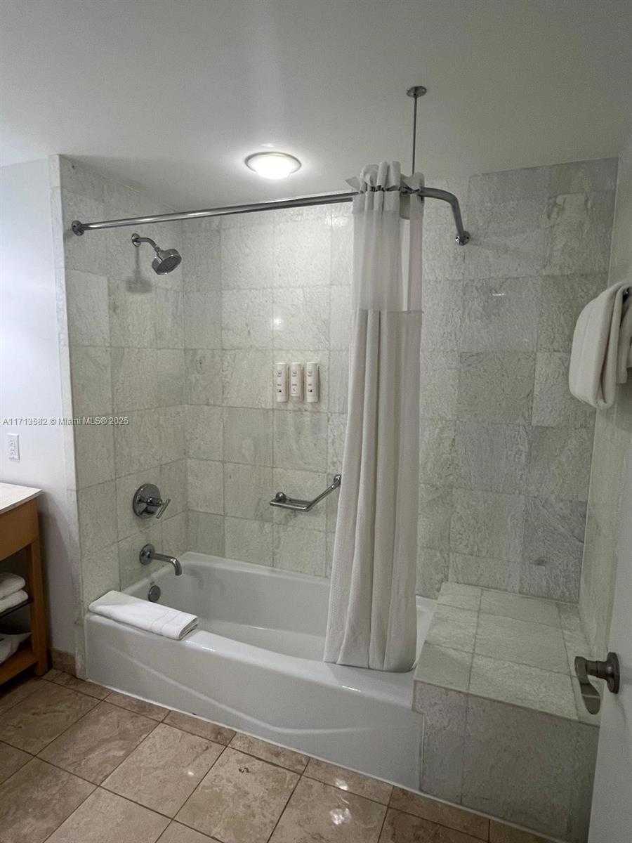 Small Image of 18683 COLLINS AVE #1104, Sunny Isles Beach Number 14