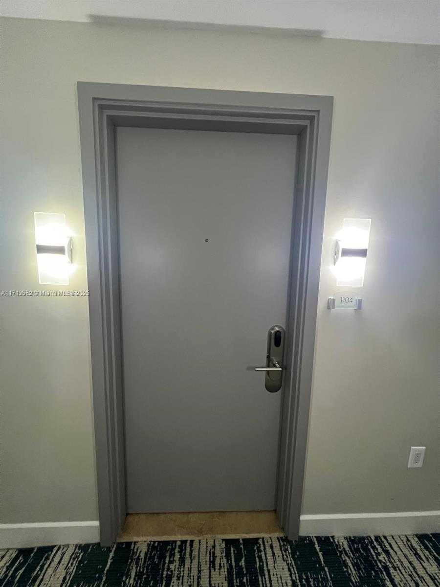 Small Image of 18683 COLLINS AVE #1104, Sunny Isles Beach Number 5