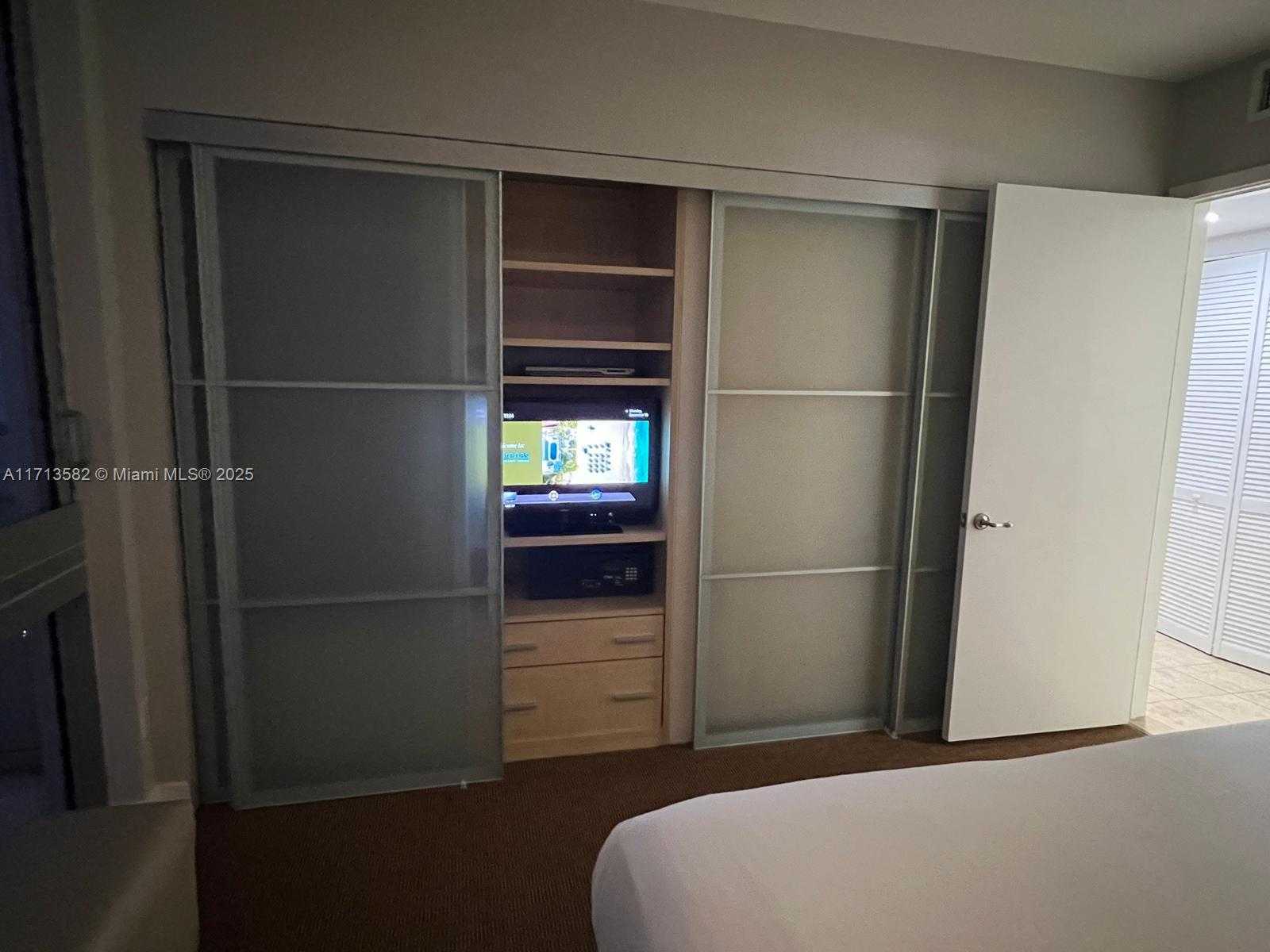 Small Image of 18683 COLLINS AVE #1104, Sunny Isles Beach Number 9