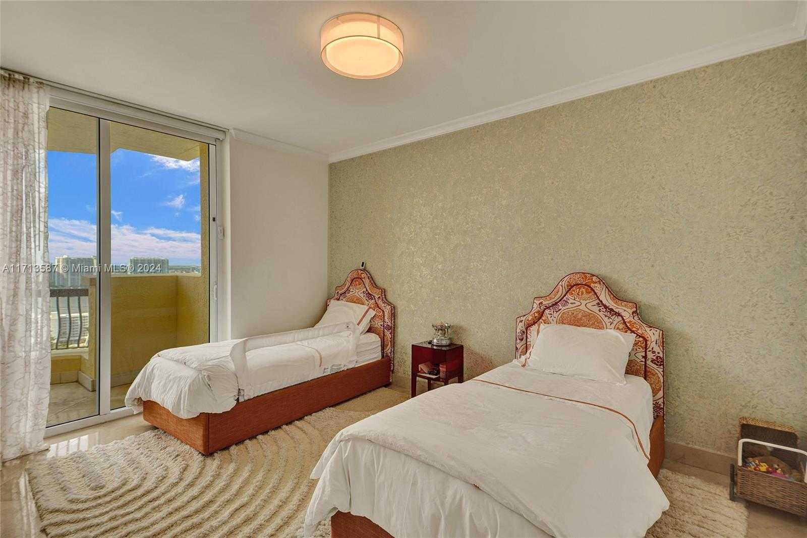 Small Image of 17875 COLLINS AVE #2605, Sunny Isles Beach Number 49