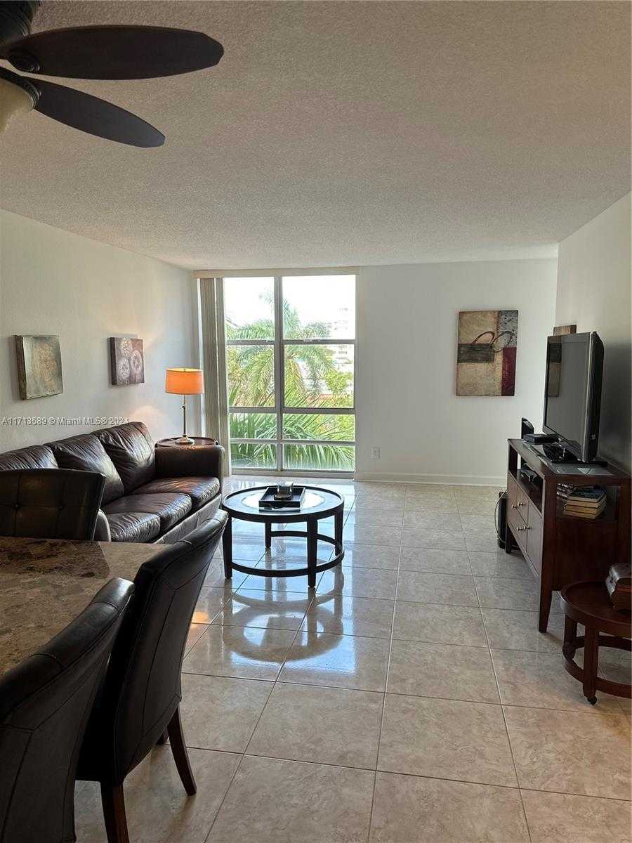 Small Image of 210 172ND ST #523, Sunny Isles Beach Number 5