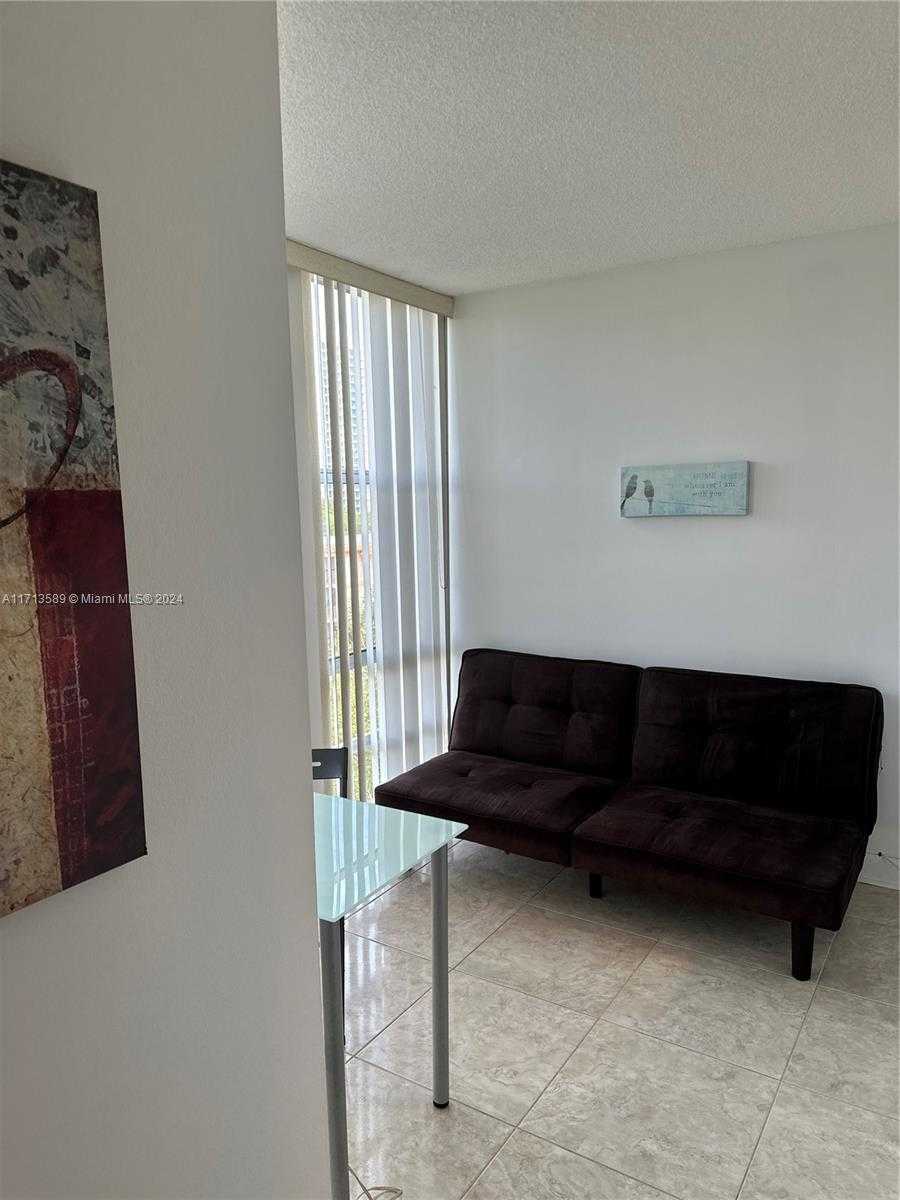 Small Image of 210 172ND ST #523, Sunny Isles Beach Number 6