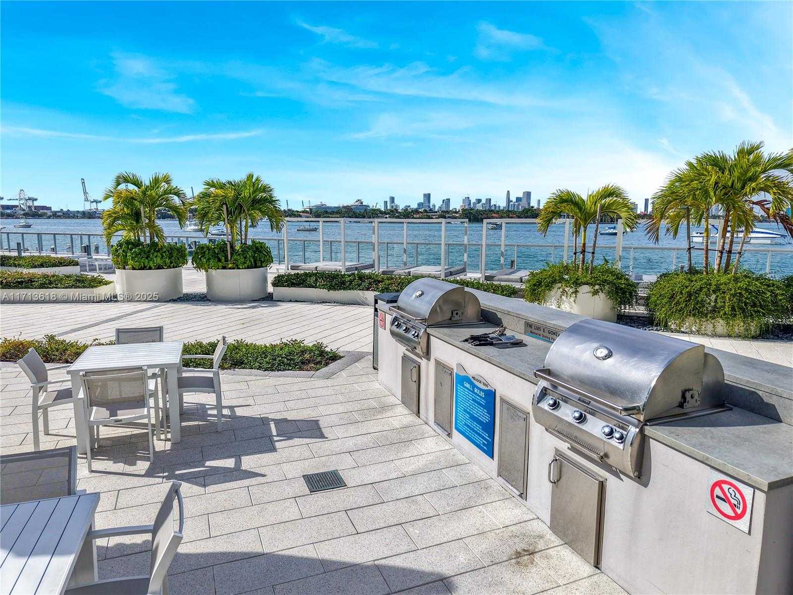 Small Image of 1000 WEST AVE #104, Miami Beach Number 28