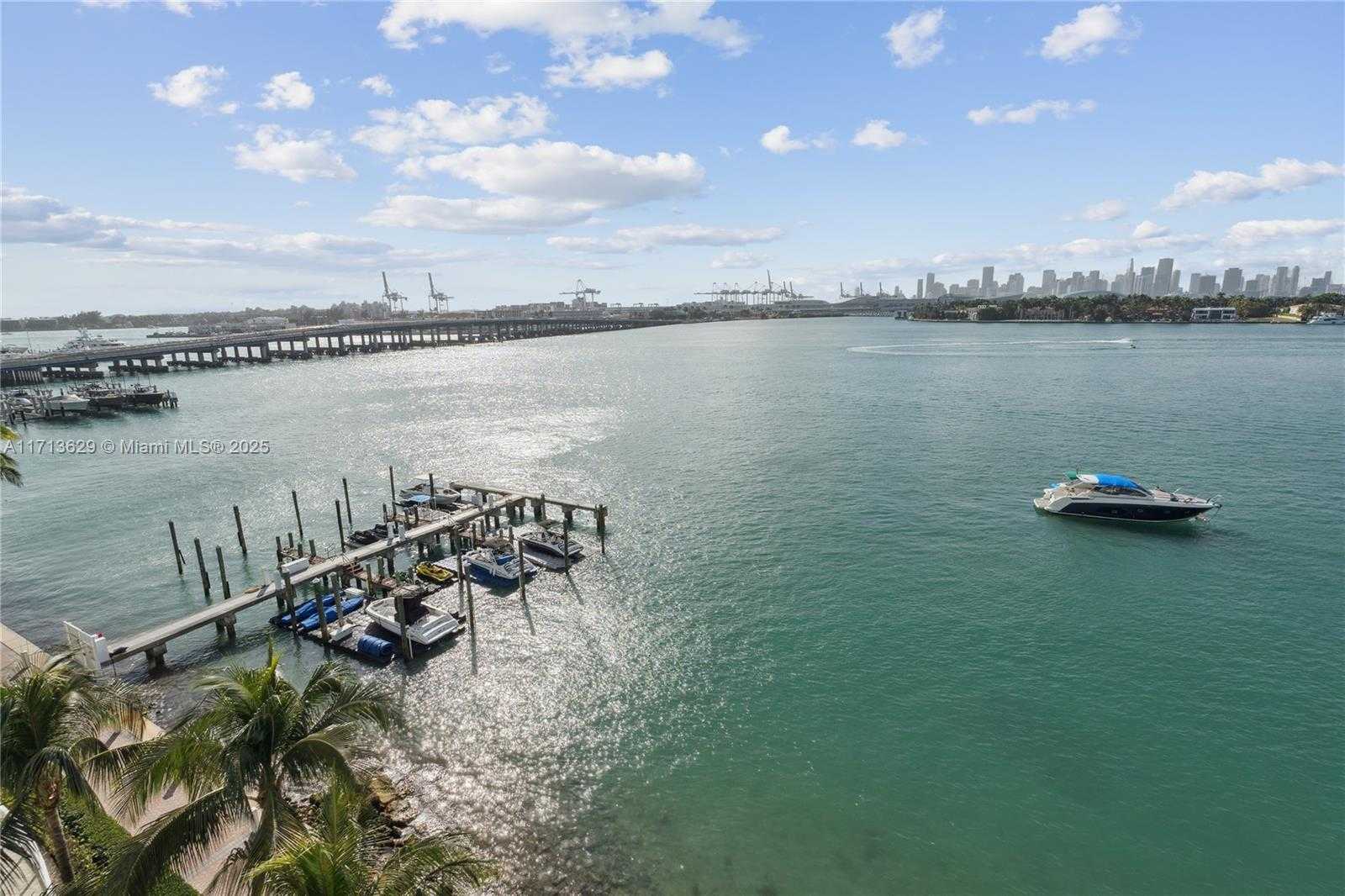 Small Image of 650 WEST AVE #2412, Miami Beach Number 24