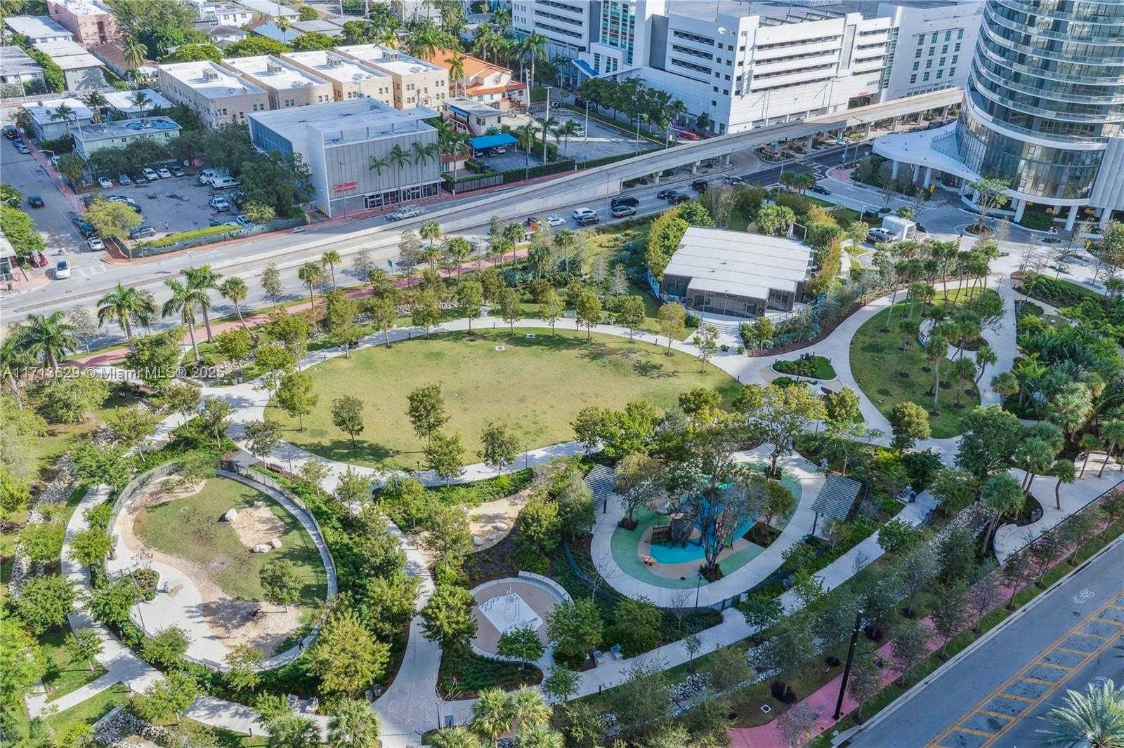 Small Image of 650 WEST AVE #2412, Miami Beach Number 26