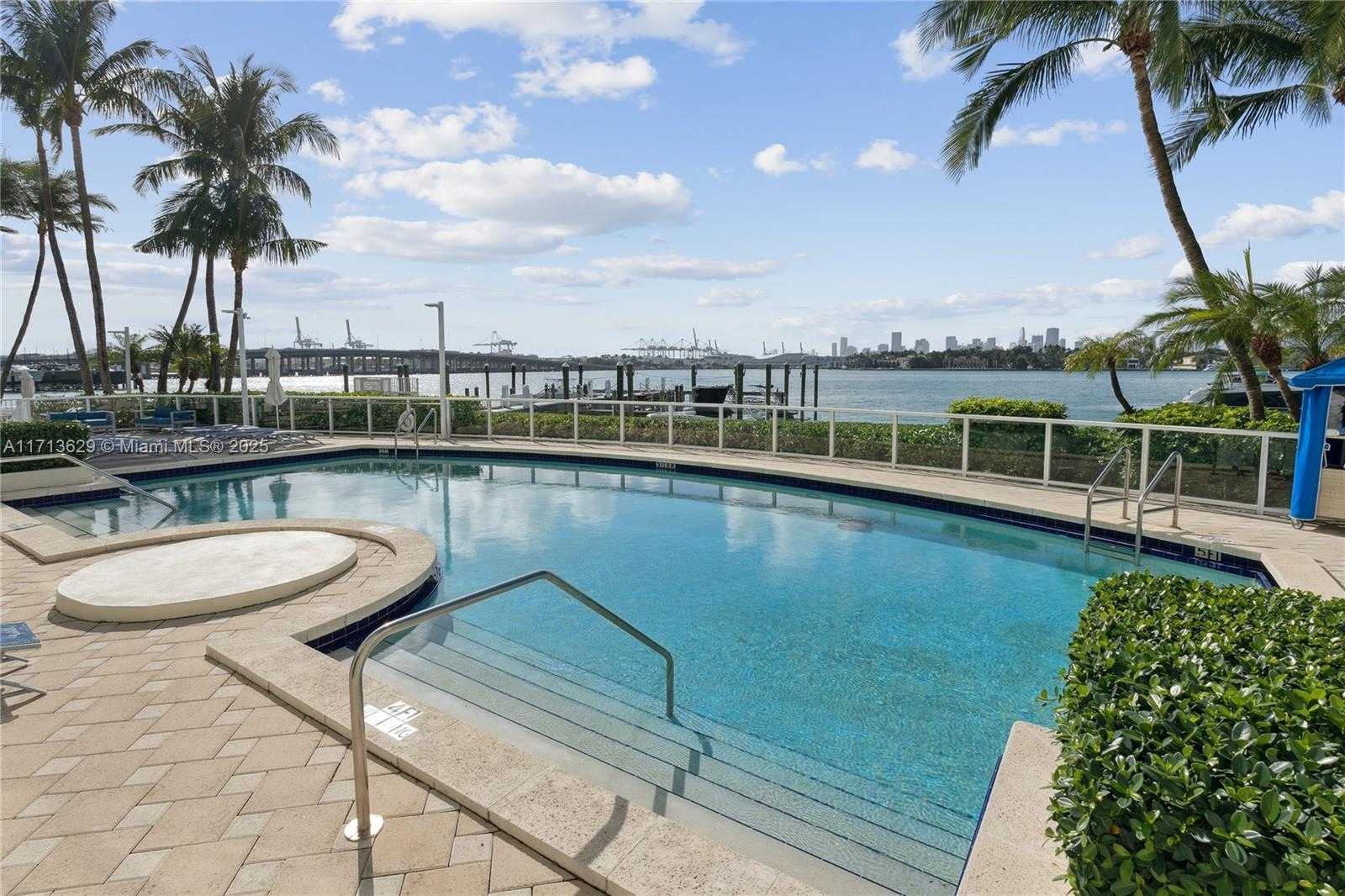 Small Image of 650 WEST AVE #2412, Miami Beach Number 31