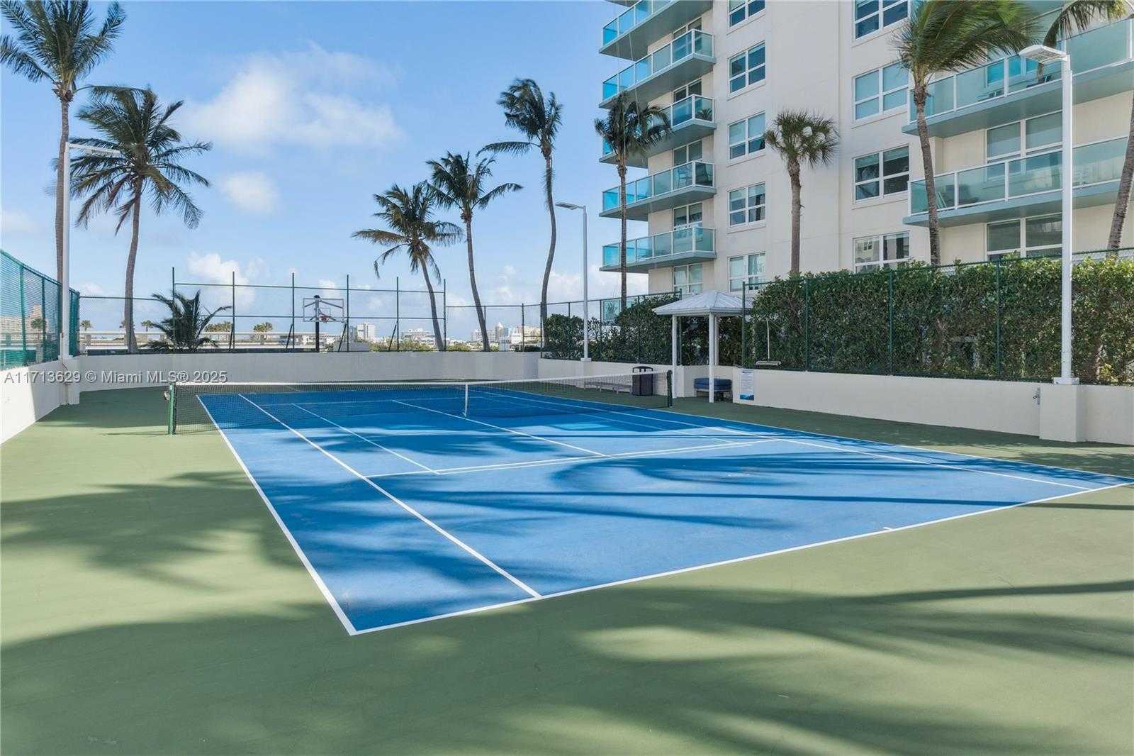 Small Image of 650 WEST AVE #2412, Miami Beach Number 37