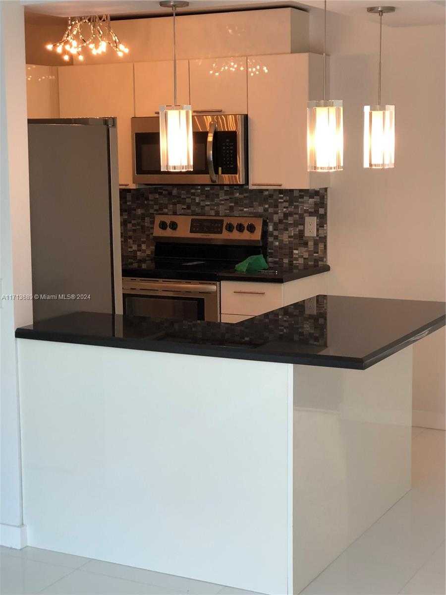 Small Image of 3755 NORTH EAST 167TH ST #37, North Miami Beach Number 3