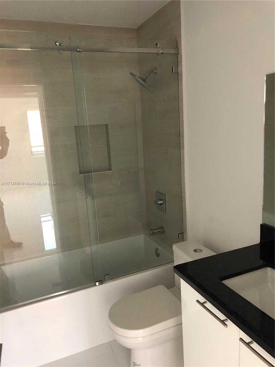 Small Image of 3755 NORTH EAST 167TH ST #37, North Miami Beach Number 4