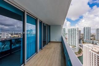 Small Image of 200 BISCAYNE BOULEVARD WAY #3411, Miami Number 3