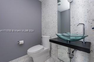 Small Image of 200 BISCAYNE BOULEVARD WAY #3411, Miami Number 6