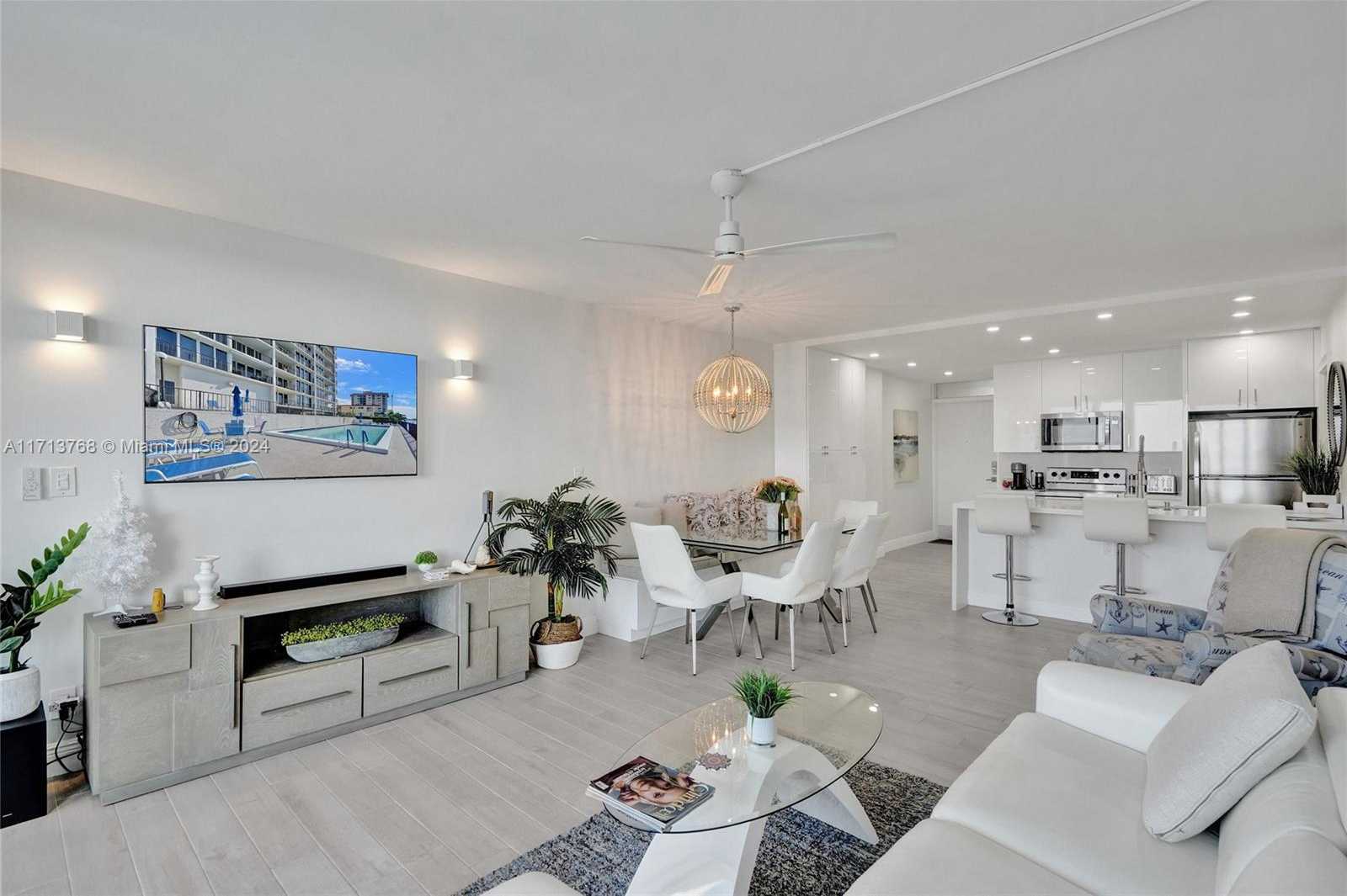 Small Image of 521 NORTH RIVERSIDE DR #705, Pompano Beach Number 25