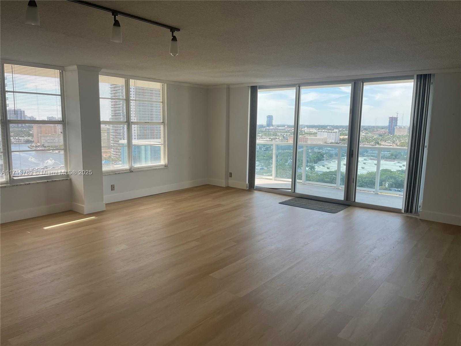 Small Image of 3800 SOUTH OCEAN DR #1806, Hollywood Number 20