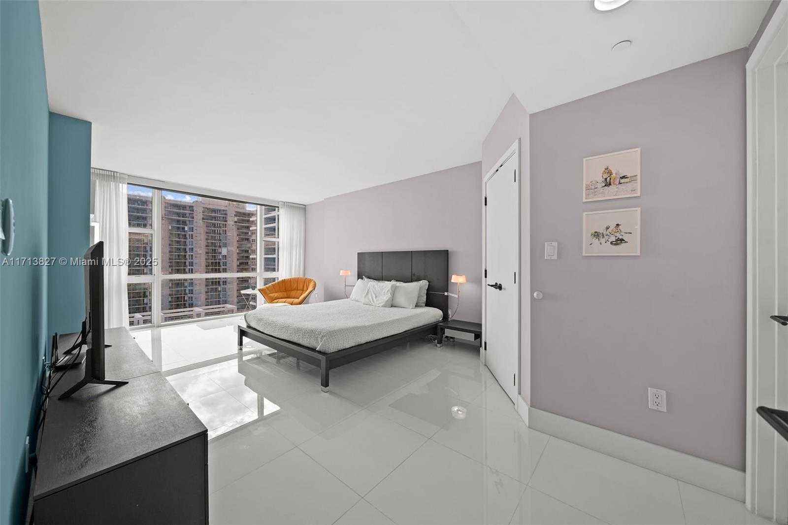Small Image of 6801 COLLINS AVE #1214, Miami Beach Number 11