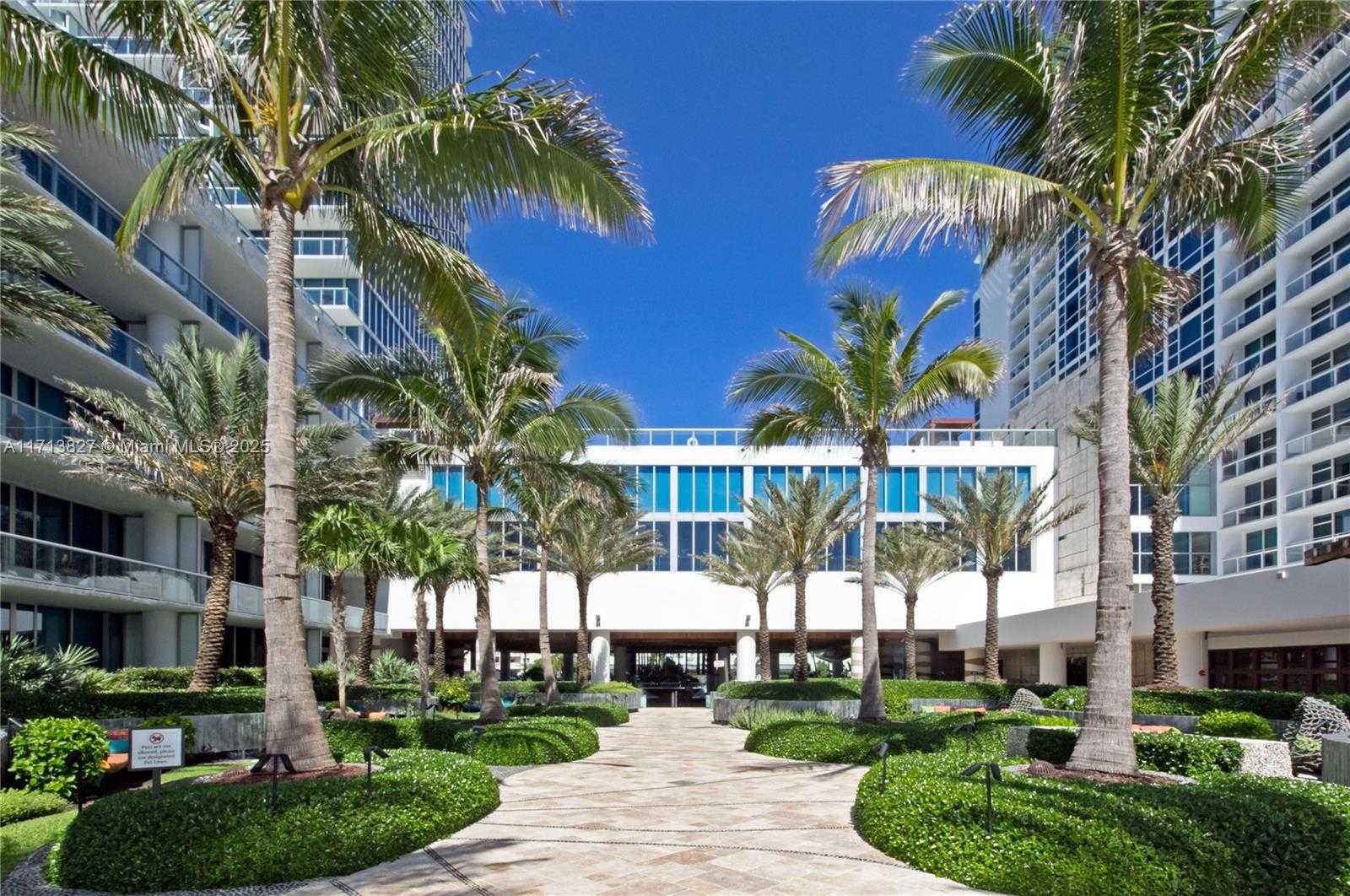 Small Image of 6801 COLLINS AVE #1214, Miami Beach Number 31