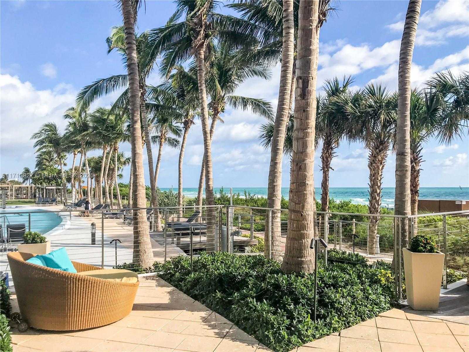 Small Image of 6801 COLLINS AVE #1214, Miami Beach Number 36