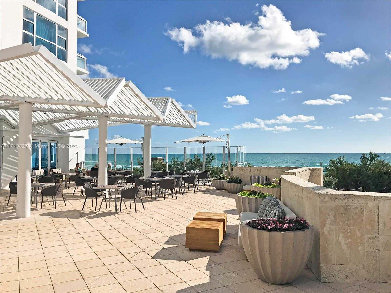 Small Image of 6801 COLLINS AVE #1214, Miami Beach Number 54