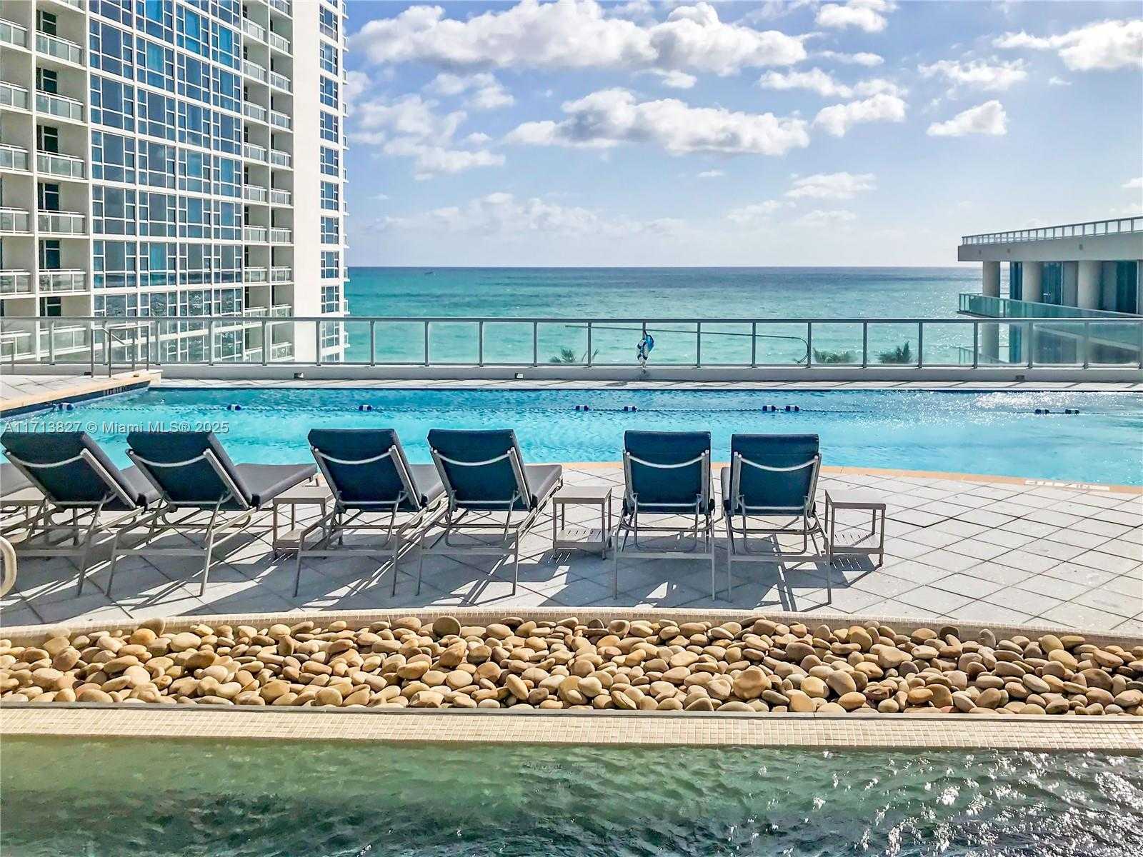 Small Image of 6801 COLLINS AVE #1214, Miami Beach Number 58
