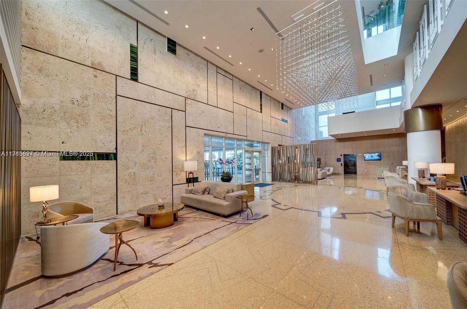 Small Image of 6801 COLLINS AVE #1214, Miami Beach Number 64