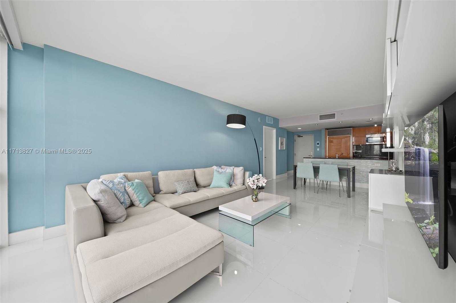 Small Image of 6801 COLLINS AVE #1214, Miami Beach Number 7